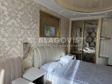 1 кімнатна квартиртира вул Срібнокільська 12