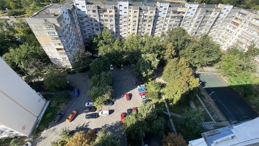 Київ, Дніпровський, Райдужна 17А