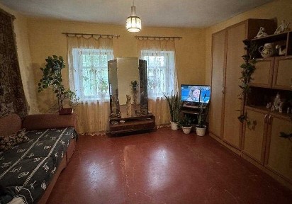 Продаж будинку. 14 соток. Опал: пічне+газ. Житловий стан. Ваці. №17730