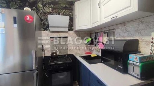 Мілютенка 11, Волгоградська Братиславська Кіото Чернігівська Лісовий