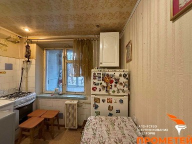 Продаж 1к квартири центр Вокзал метро Липківського 15