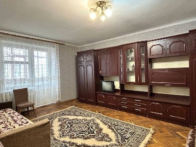 Здам 1-кімнатну квартиру на тривалий термін!