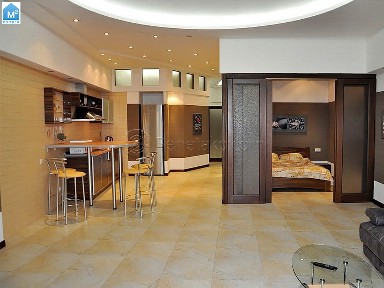 Код: 68. Просторные апартаменты с двумя спальнями в Ж/К «Аркадийский дворец».