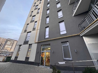 Оренда комерційного приміщення по вул. Липинського