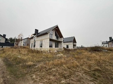 Будинок у Дмитрівці - котедж, приватна ділянка, комфорт під Києвом !