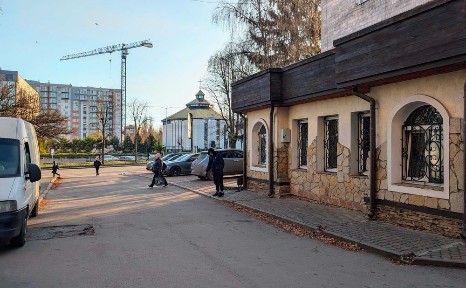 Комерційне приміщення з високою окупністю в гарячій локації Рівного!