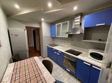 Сдам 3-комн. кв. Космическая, Тополь-1, Запорожское Шоссе, 48.