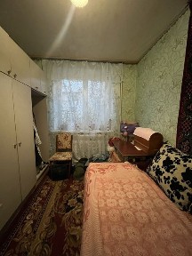 Продам 4 кімнатну квартиру на 3 поверсі