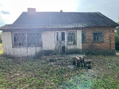 АКЦІЙНА ЦІНА! Лише 4650 $. Продаж будинку 75.8 кв. м з ділянкою