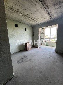 Дворівнева квартира з мансардою у зеленій зоні