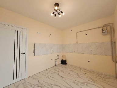 Однокімнатна з ремонтом за гарною ціною