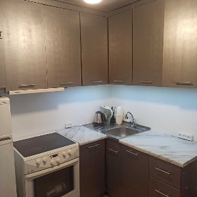 Аренда коттеджа 1.5к. кв, Алекс. район, анголенко