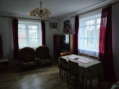 Продам будинок 49,5 м² біля Нового Роздолу + 11 соток землі