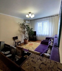 Продам 3-к квартиру на Малиновского, начало ж/м Солнечный