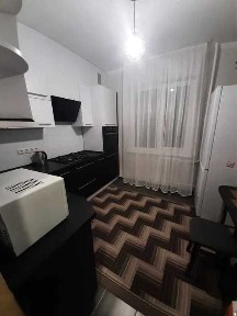 Київська область, Вишневе