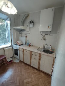 Центр 1 к вул. Европейська.