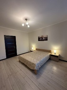 Оренда просторої 2-кімнатної квартири в центрі Бучі-біля Новуса, газ