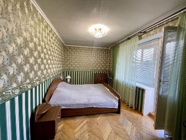 Севастопольска Площа Оренда 3 кімнати Лобановського 37