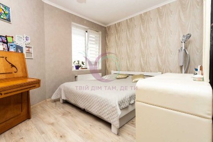 Здається в оренду 3-к. квартира з якісним ремонтом у ЦЕНТРІ міста!