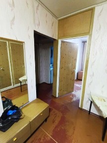 Сдам 2х. к.квартиру метро Героев Труда, 12Б.