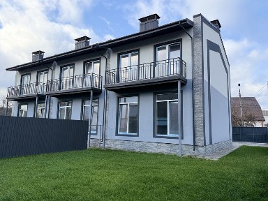 Продаж будинку з укриттям. Є-оселя, є-відеовленя