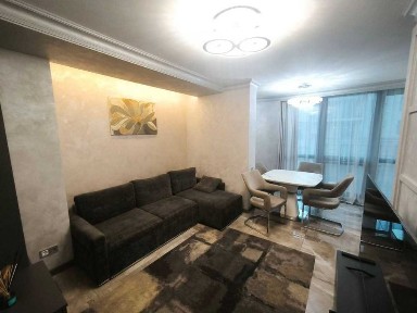 Продам 2 к. квартиру в элитном комплексе на Азарова/Французский бульвар