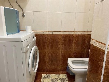 Продам двокімнтатну, ЦЕНТР.