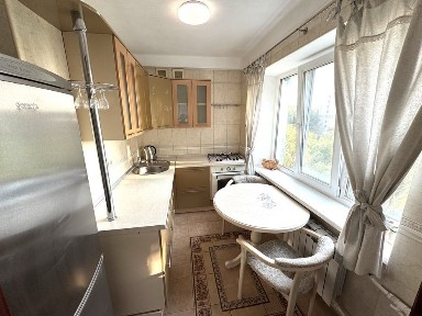 1 кім квартира. ЄВРО-РЕМОНТ. м. Нивки 8хв. пішки. Ґалаґани. Газ. Бойлер