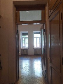 Інститутська, б. 13/4, 44 кв м. Світло ЗАВЖДИ! Царський будинок 15000грн