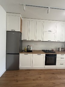 Продаж квартири яка в оренді.