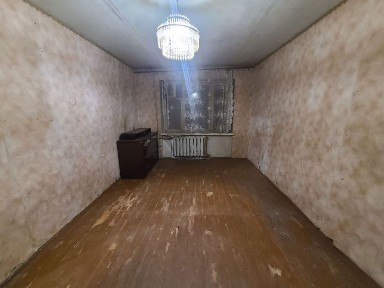 Продам 1 к кв вул Макарова район ДЮШ