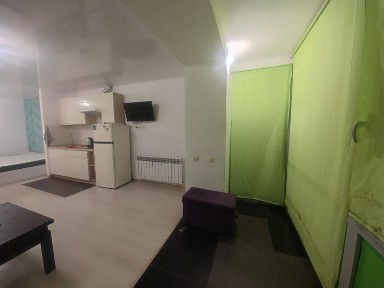 Сдам свою кв-ру-студию 51.5кв. м в Лузановке