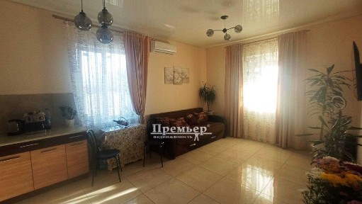 У продажу новий будинок, 2021 р.