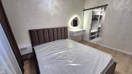 Продам новеньку 1кім. квартиру за суперціною!