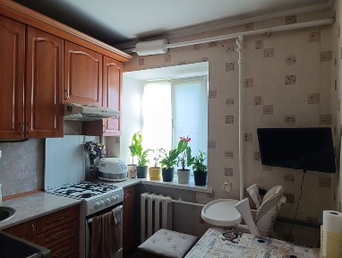 2к. квартира на Ракове з ремонтом