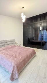 Продаж квартири-пентхаус в сучасному ЖК 