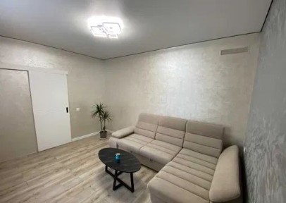 Продаж 2 к квартири з сучасним. Виставкаремонтом.