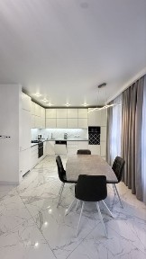 Оренда 2кім. квартири по вул. Малоголосківська 28а