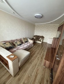 Оренда однокімнатної квартири (Водограйна 8)