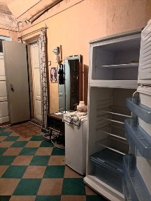 Продам 2-х ком квартиру Сталинку