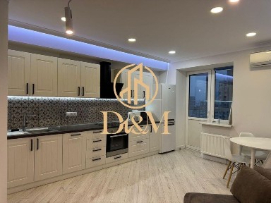 СДАМ 1-к квартиру, 50м2, ЖК 