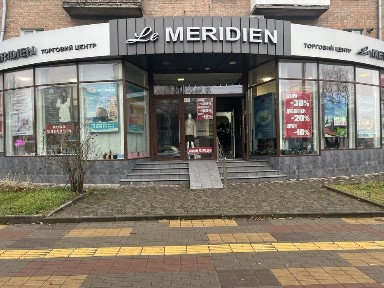 Оренда. 102 м. Фасад. Центр. Ярослава Мудрого