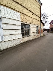 Продам 1 кв вул. Грушевського (р-н поліклініки, окремий вхід)