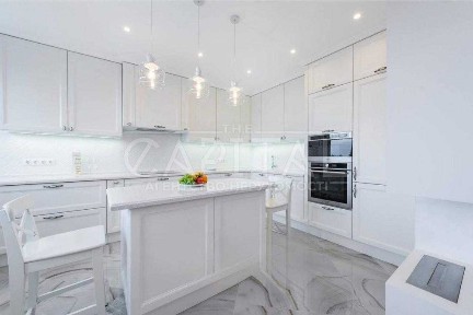 Продаж квартири ЖК Венеція 4 кімнати тераса 156м2