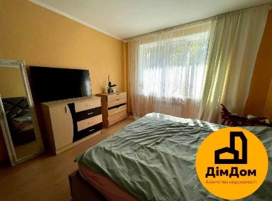 Продаж 1к квартири жк Поліський вулиця Хвильового 1