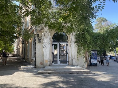 УГЛОВОЙ ФАСАД 130м2 Напротив Горсад Дерибасовская ‼️Магазин Кафе Салон