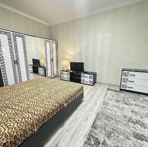 КЛАСНА 1-кім ЦЕНТР пл. ФІЛАРМОНІЇ (повна комплект) СВІТЛО є завжди!