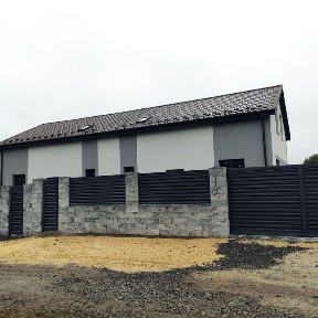 Продається таунхаус 115м2, 4 кімнати, 5 соток землі, два санвузла.