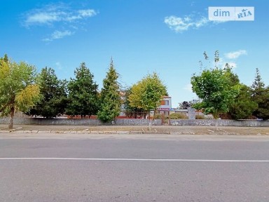 Продаж спеціального приміщення на вул. Захисників України 36, площа 1254.1 кв. м • ID 32198064