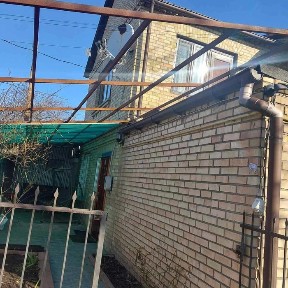 продам будинок в Бучі із земельною ділянкою, підійде під тауни